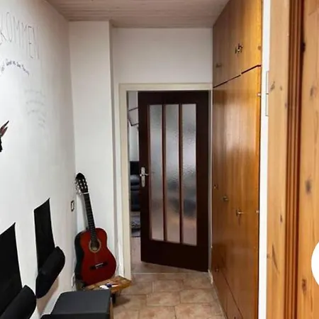 Apartment Chanel123- *
